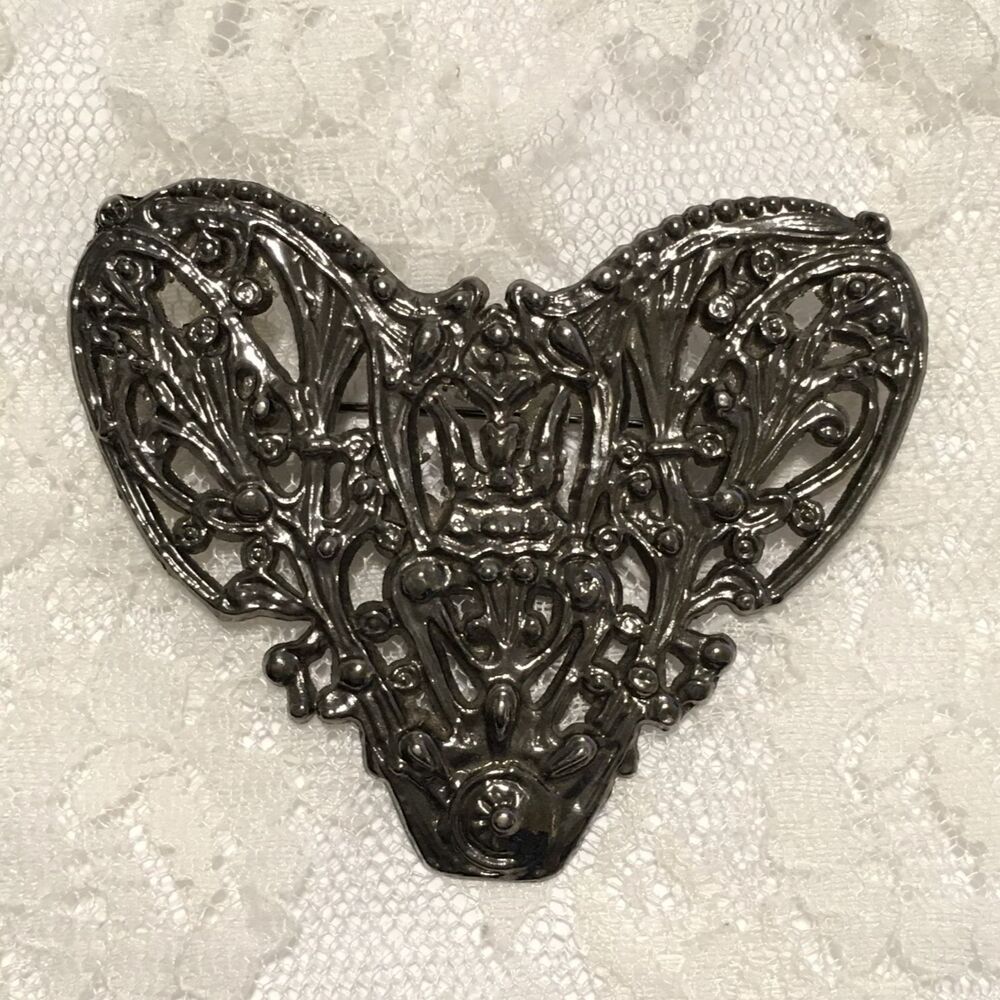 Vintage Dark Silver tone Brooch Filigree Heart Shape Open Work Gothic Pin